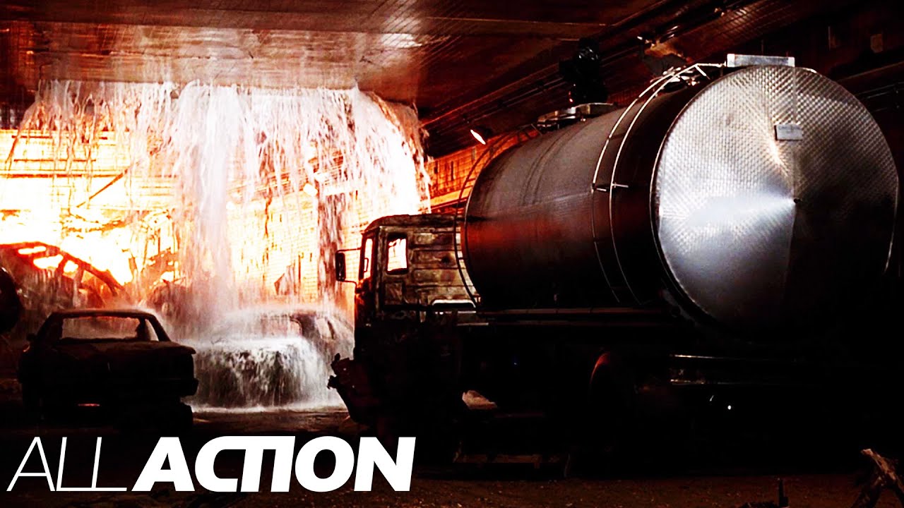 Water Damage Collapses Tunnel and Traps Survivors | Daylight (1996) | All Action