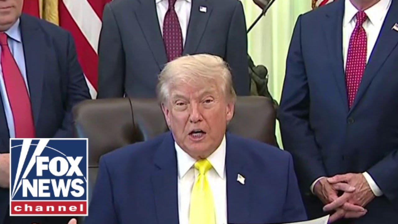 Срочная новость: Президент Трамп представил план по угольным электростанциям.