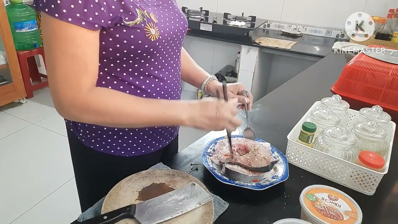 Cá kho,bông cải luộc 