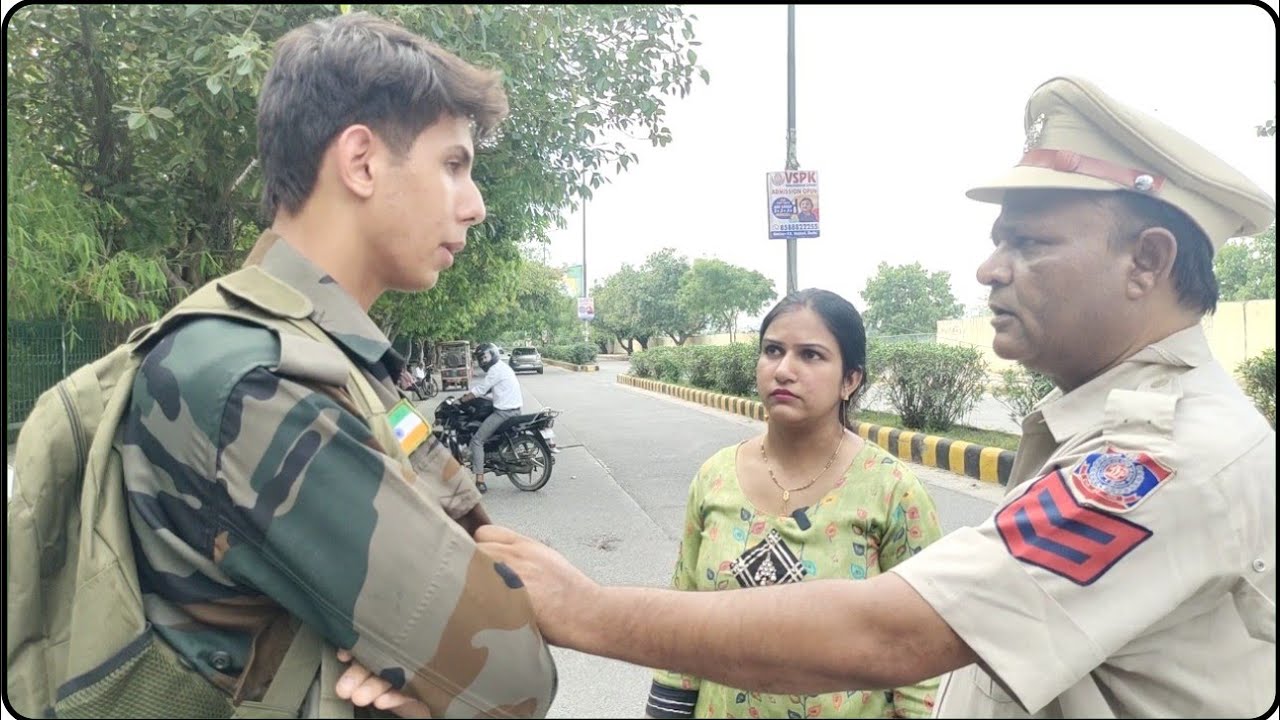 सेना के जवान को समझा चोर | पुलिस वाले और लड़की ने मारा फौजी को थप्पड़ | फिर देखो क्या हुआ 😱😨