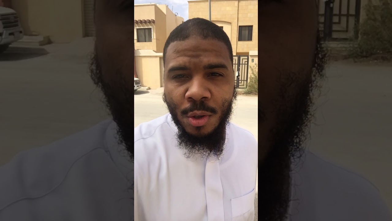 Walking around my neighborhood in Saudi Arabia