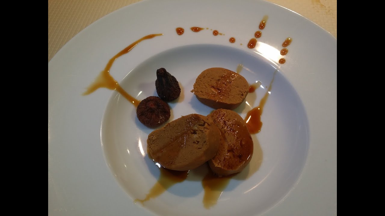 Pella de gofio con frutos secos