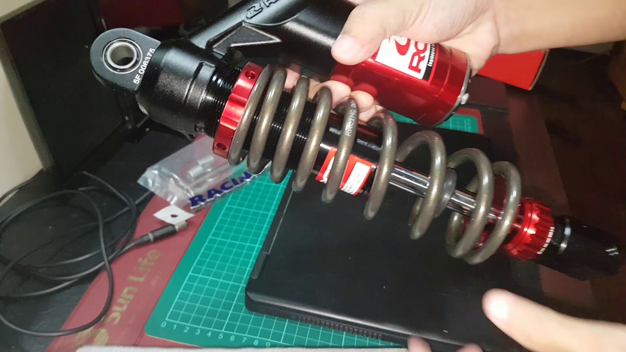 Racing Boy DB-5 mono shock unboxing