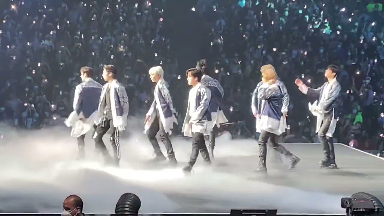 Stray Kids Anaheim, CA night 2 (7/20/22)