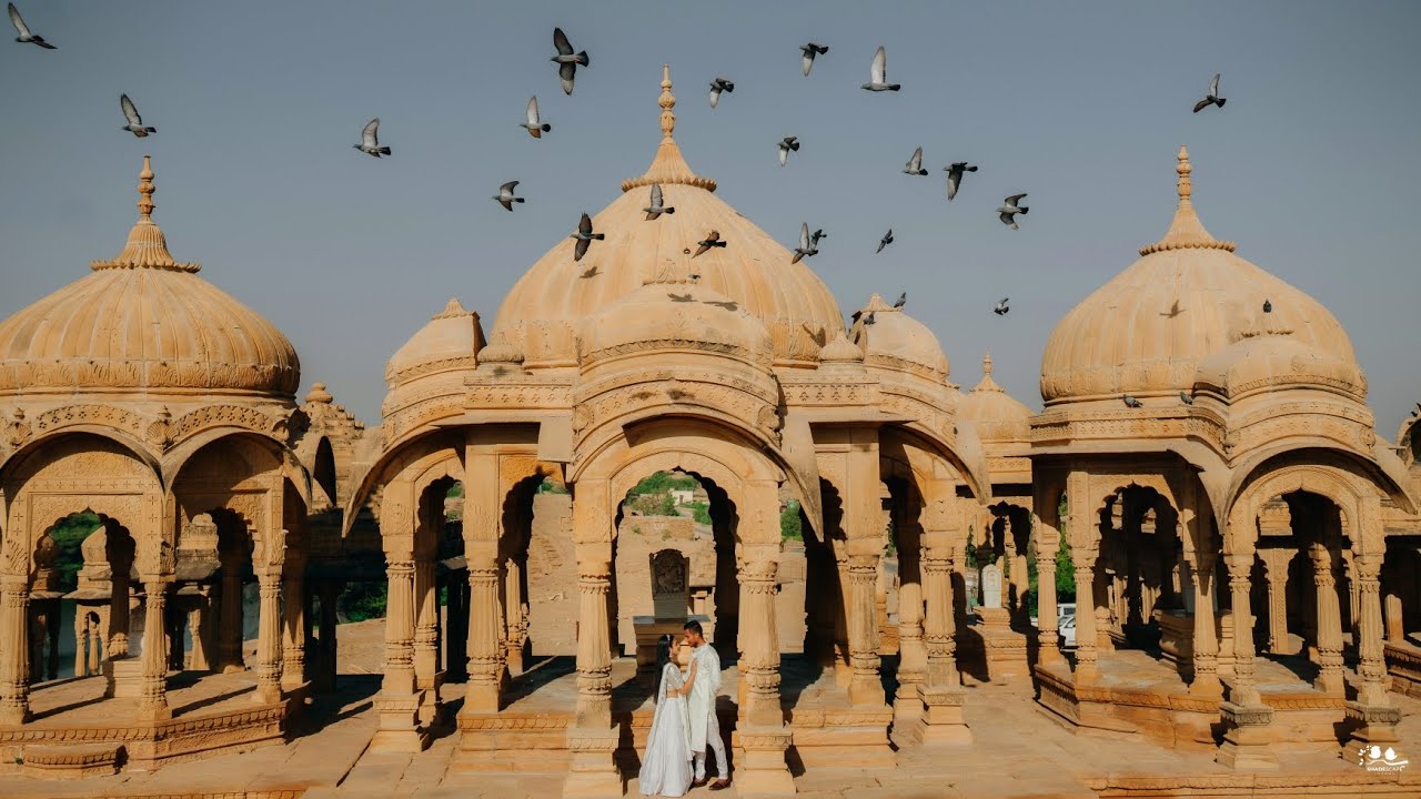 Rahul X Gayatri A Mesmerizing Pre-wedding shot in Jaisalmer
