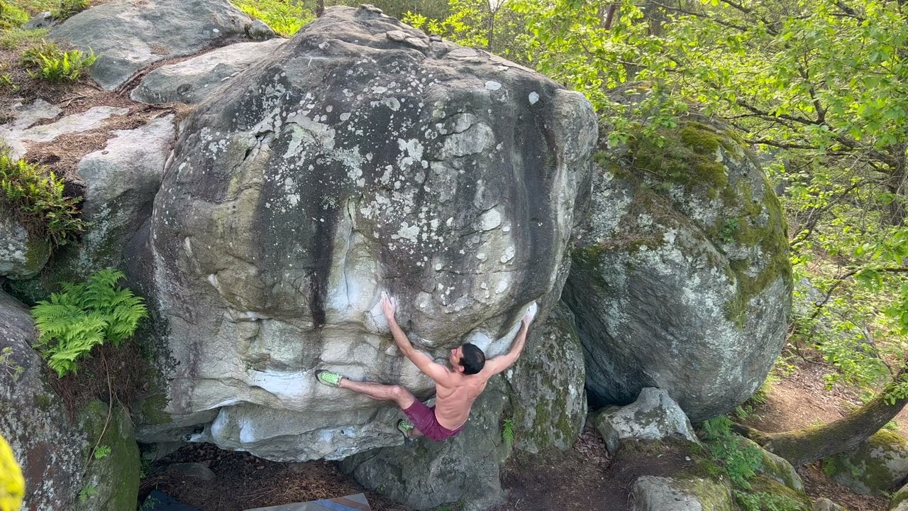 Crème Brulée assis - 7c+, Rocher Brulé, Fontainebleau