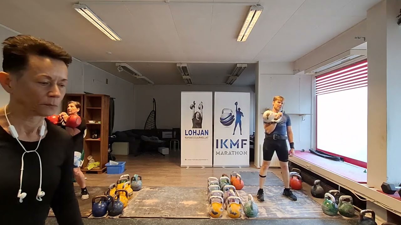 OALC 40 kg 43+34=77 reps