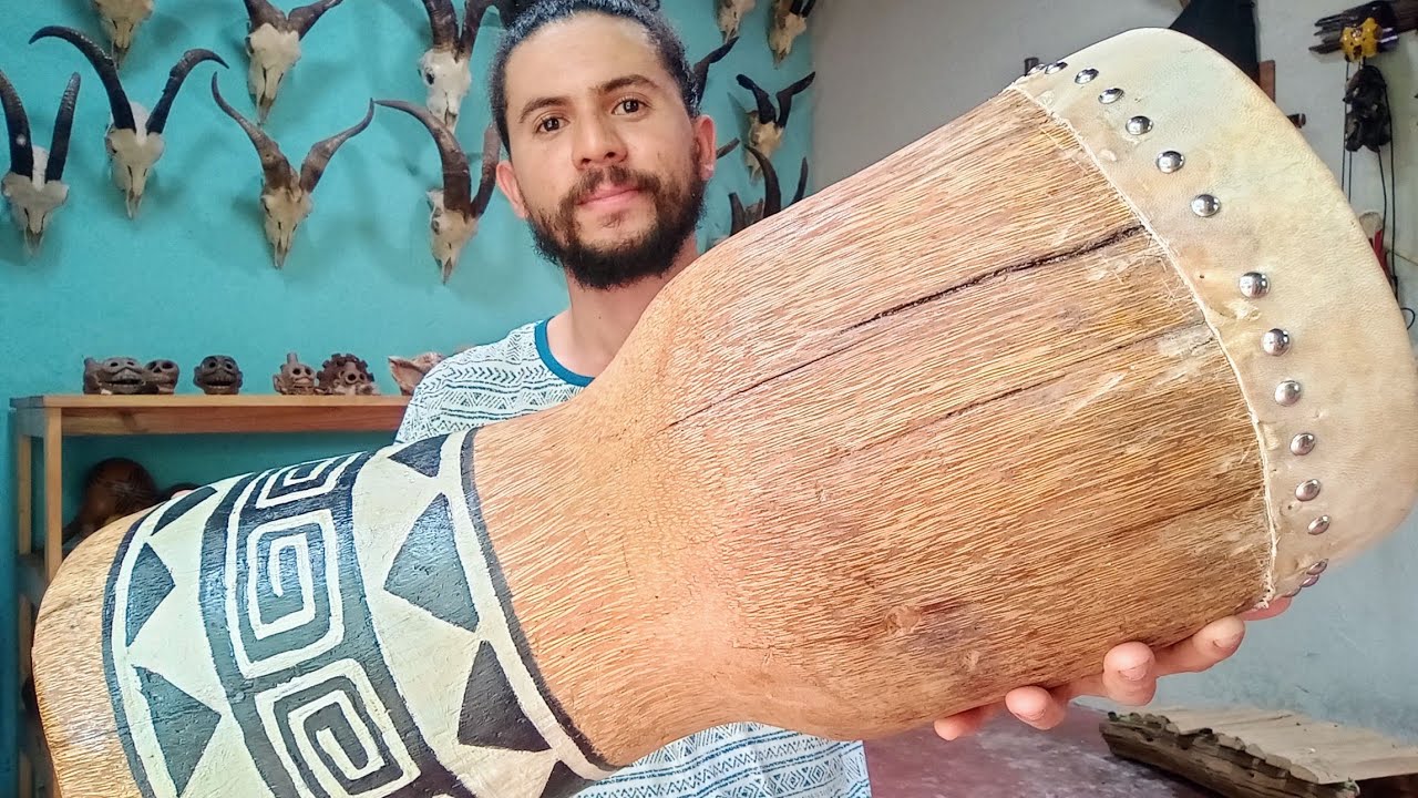 Tambor Africano - Feito com tronco de Coqueiro! 🥥🌴