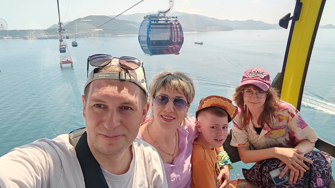 Вьетнамские Каникулы 2025. Едем в Парк развлечений VinWonders на остров Vinpearl по канатной дороге.