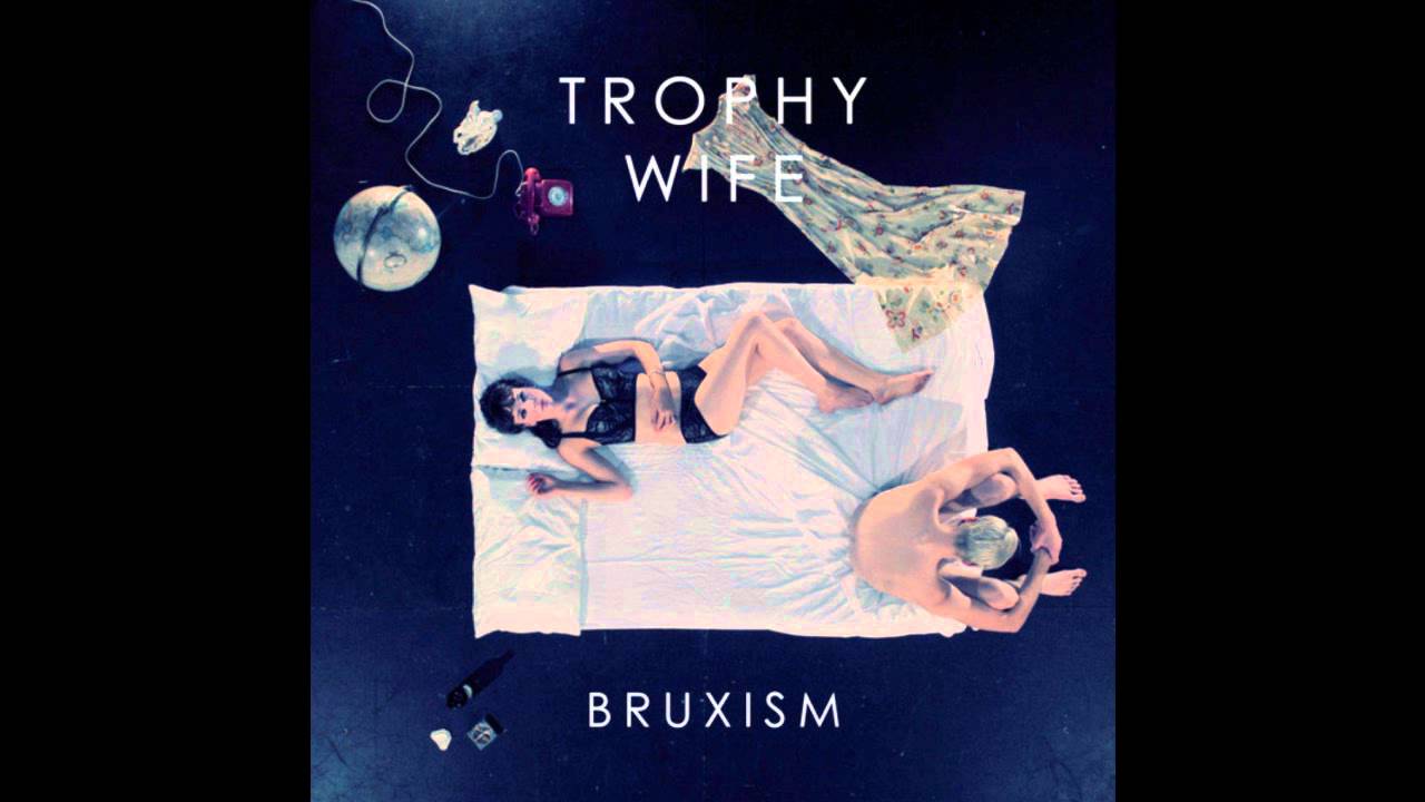 Seven Waves // Trophy Wife