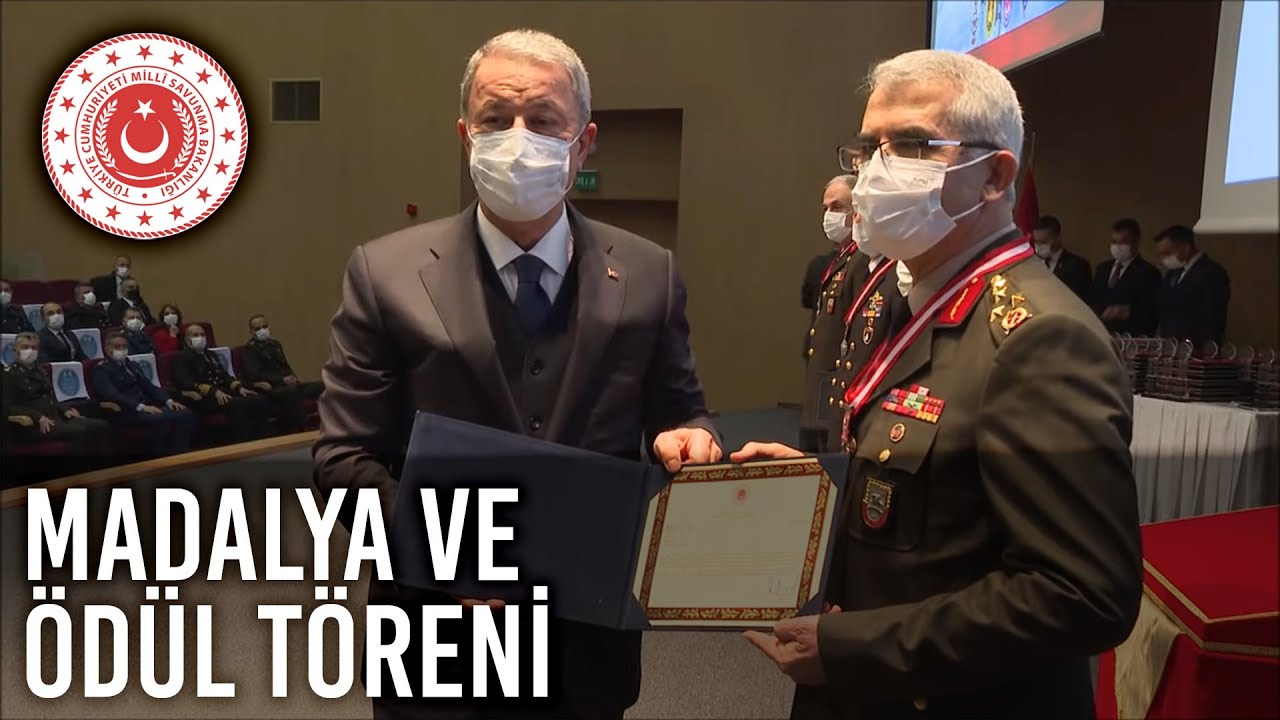 Başarılı Personel İçin Madalya ve Ödül Töreni Gerçekleştirildi