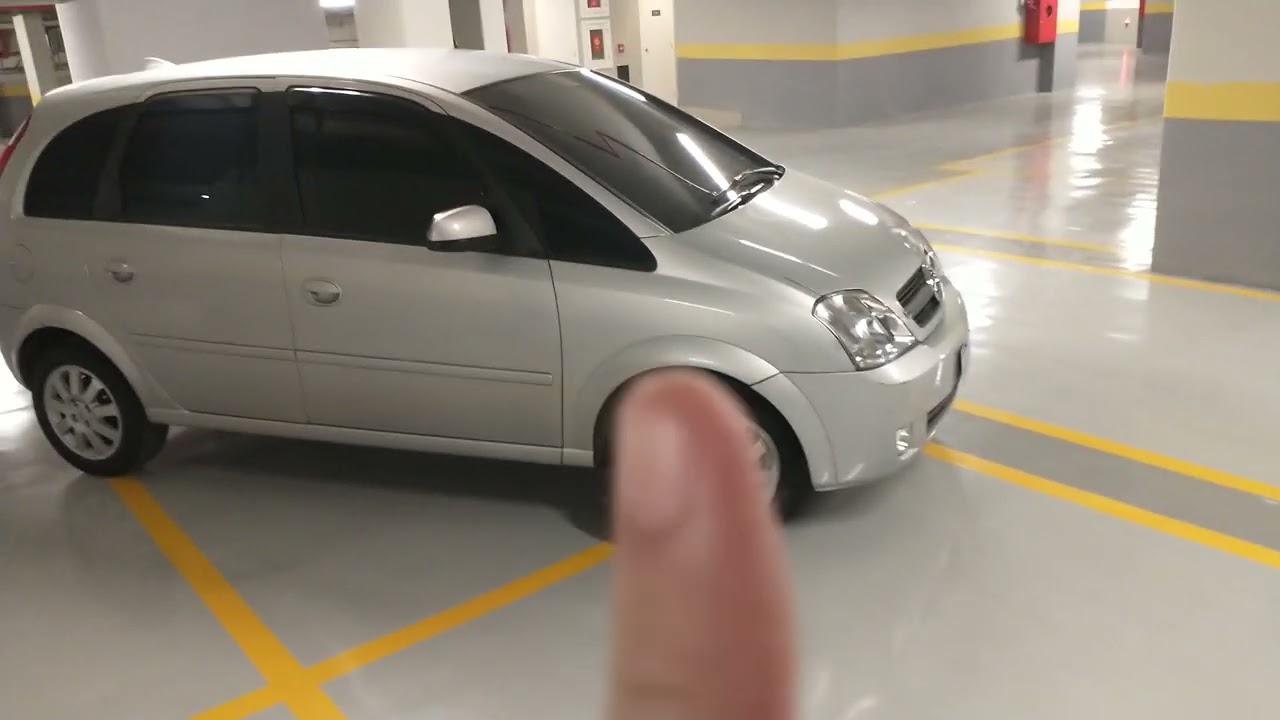GM Meriva (Opinião de dono!) E ela tá de níver!!! Um ano na família!!!