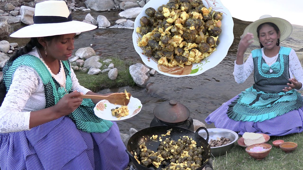 CHUÑO REVUELTO CON QUESO A LEÑA EN ELCAMPO AL AIRE LIBRE - CHOLITA JULIA