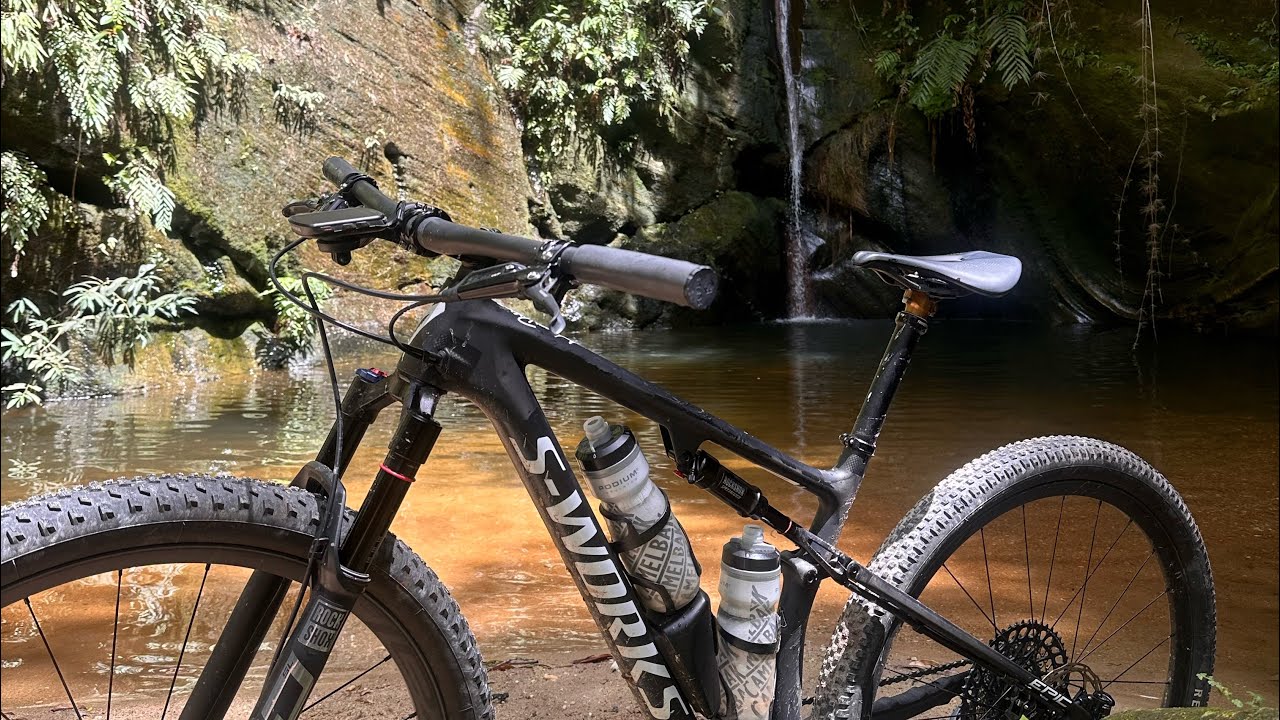 Algumas das trilhas mais legais de Pirenópolis + Cachu!