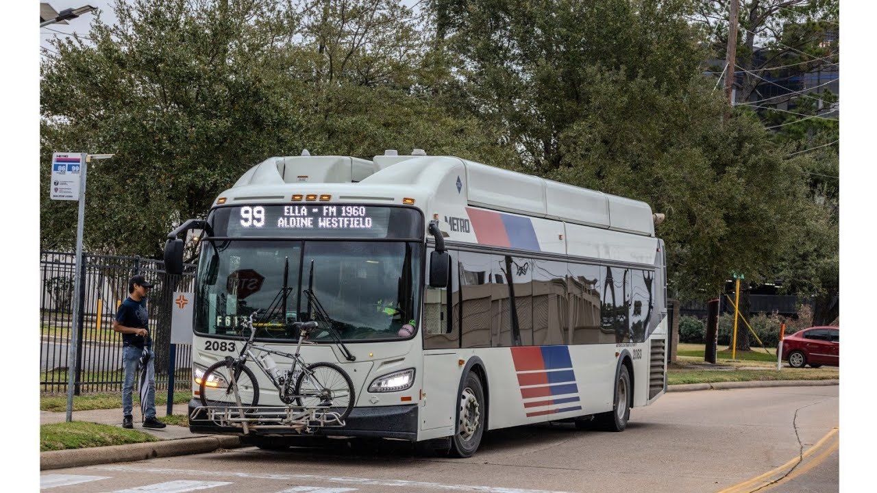 Houston Metro Buses & Light Rail IN Observation