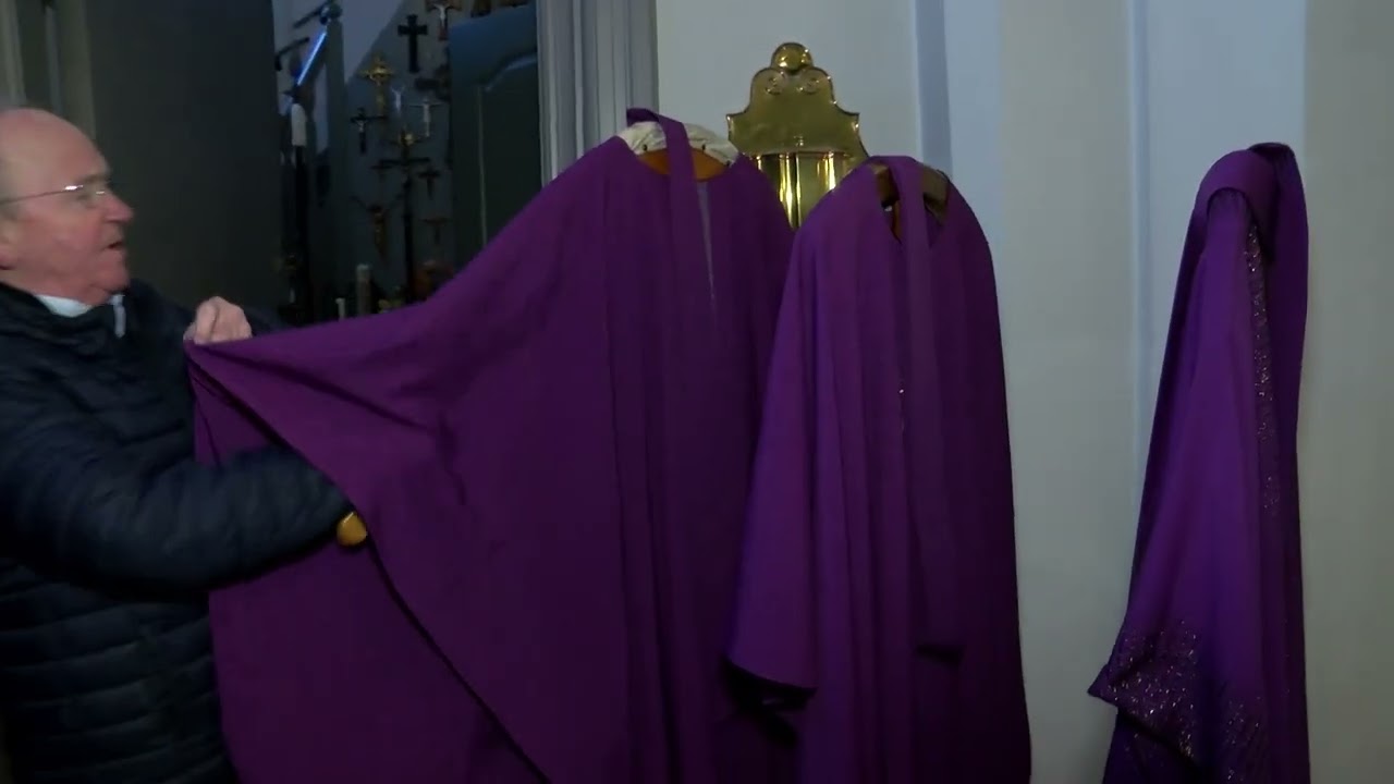 Piet op Pad:  Op bezoek bij de koster
