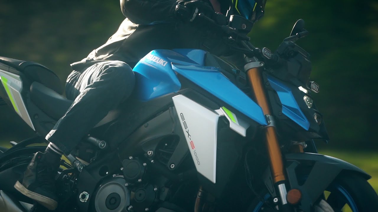 2021 GSX-S1000 in Action - Suzuki Bikes UK