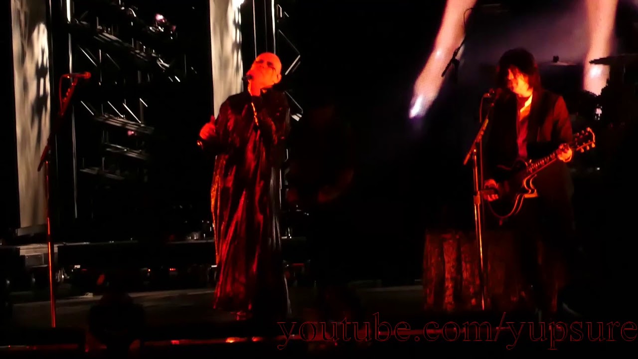 The Smashing Pumpkins - The Beginning Is the End Is the Beginning - Live HD (Wells Fargo Center)