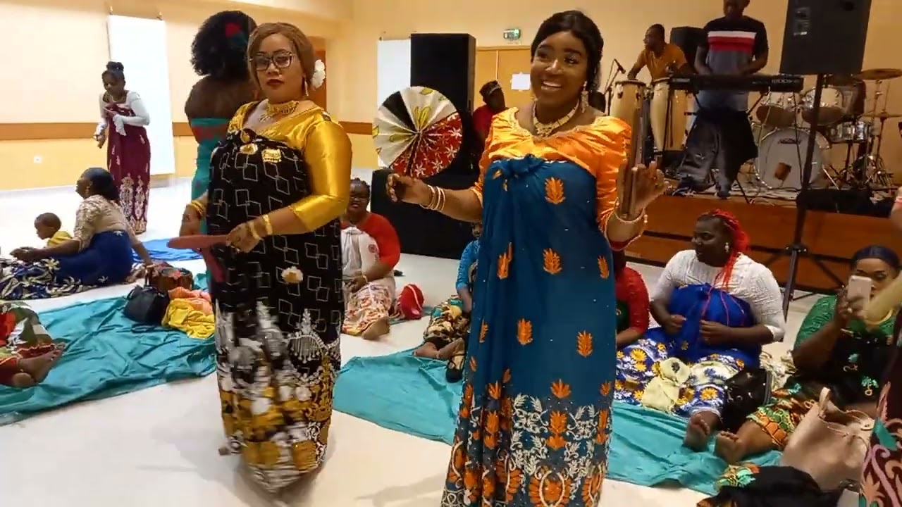 toujours Toujours baco ali Besançon 2022 avec l homme sexy bs à watrouwagous l homme sexy toujours