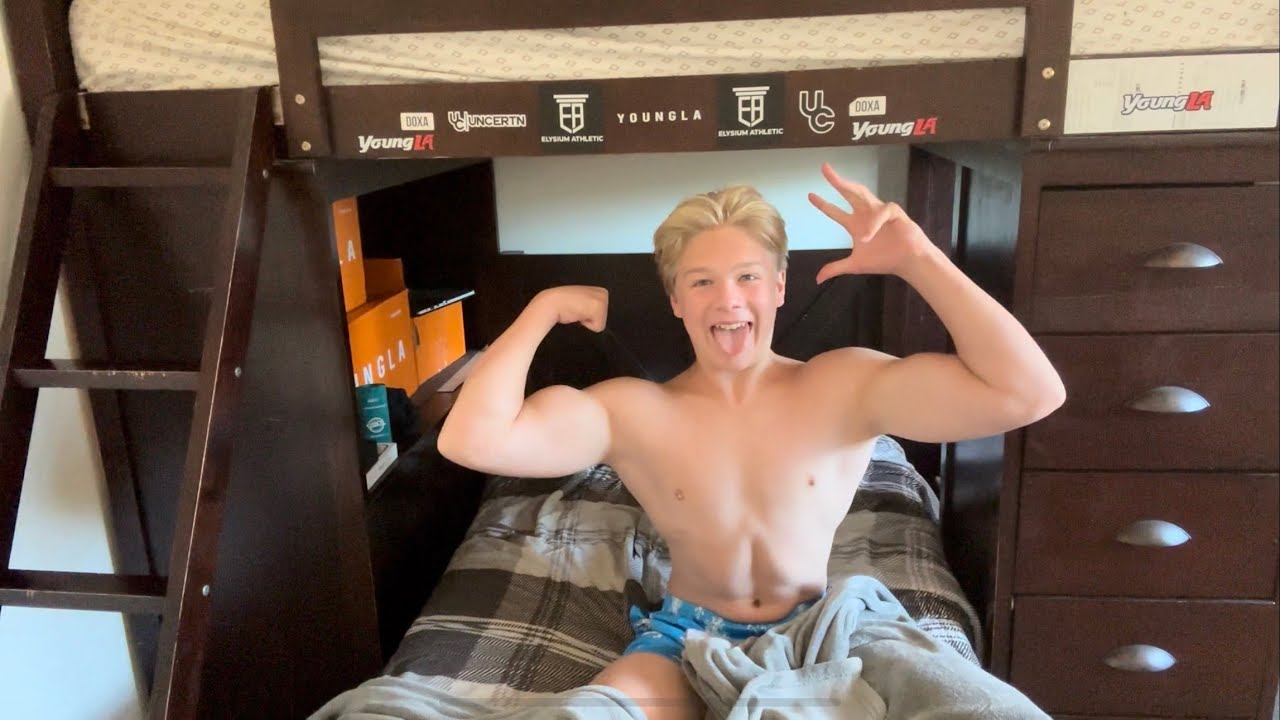 Day in the life of a 14 year old bodybuilder
