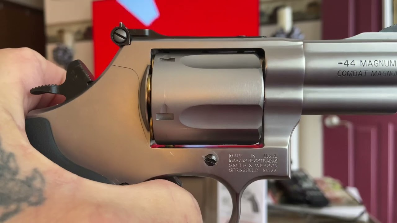 Smith & Wesson model, 69 cylinder, stop review ￼￼