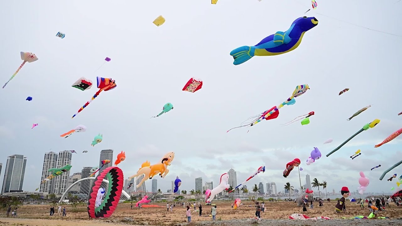 Kite festival fills skies over Sri Lanka's capital | AFP