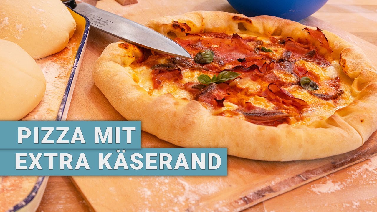 Pizza mit extra K&auml;serand