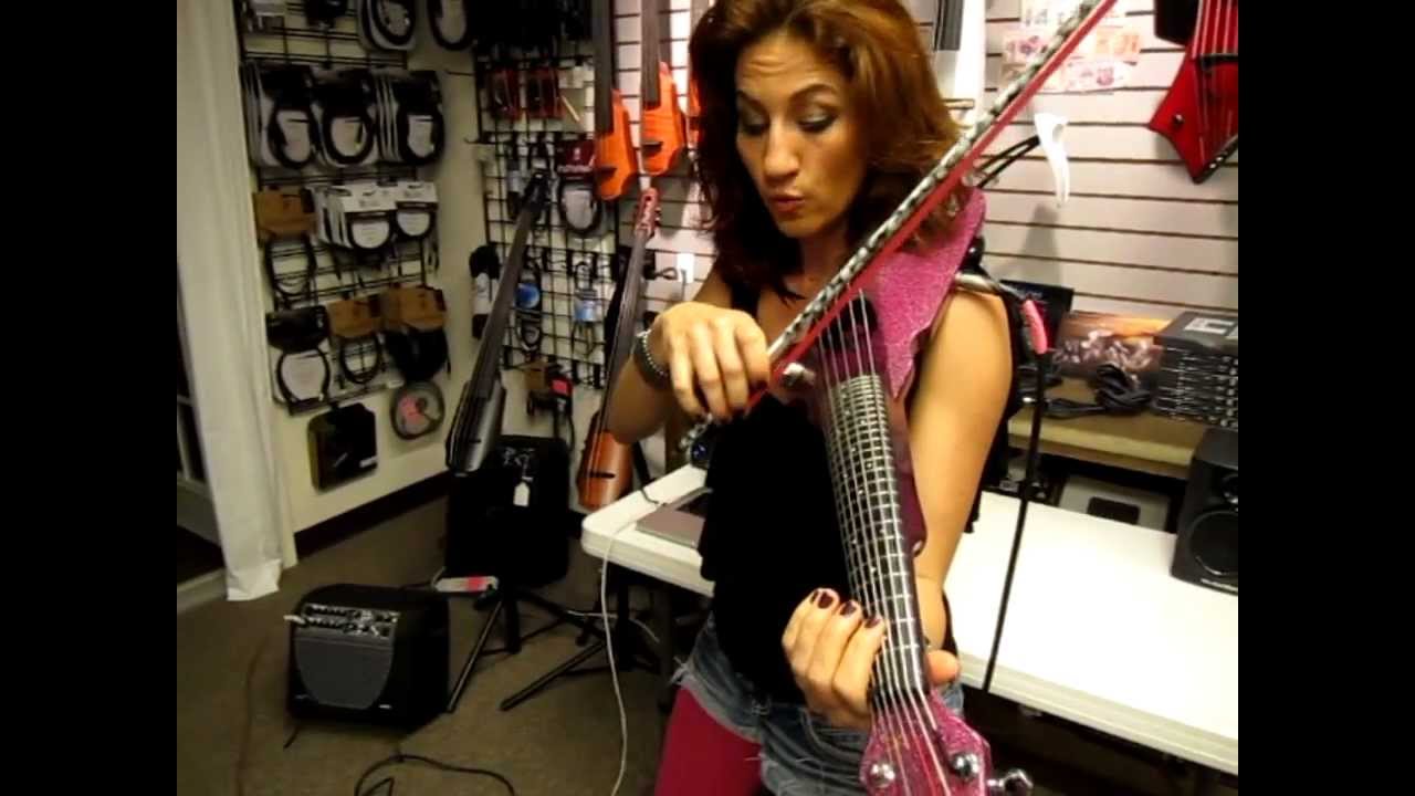 Bridgid Bibbens on the Viper strap and playing fretted violin