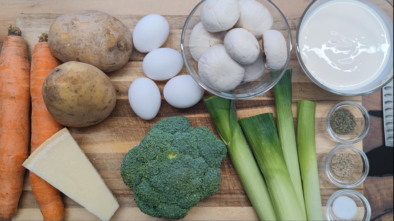 Das beste Essen bei einer Diät – Gemüseauflauf mit Brokkoli, Kartoffeln, Karotten, Pilze und Lauch