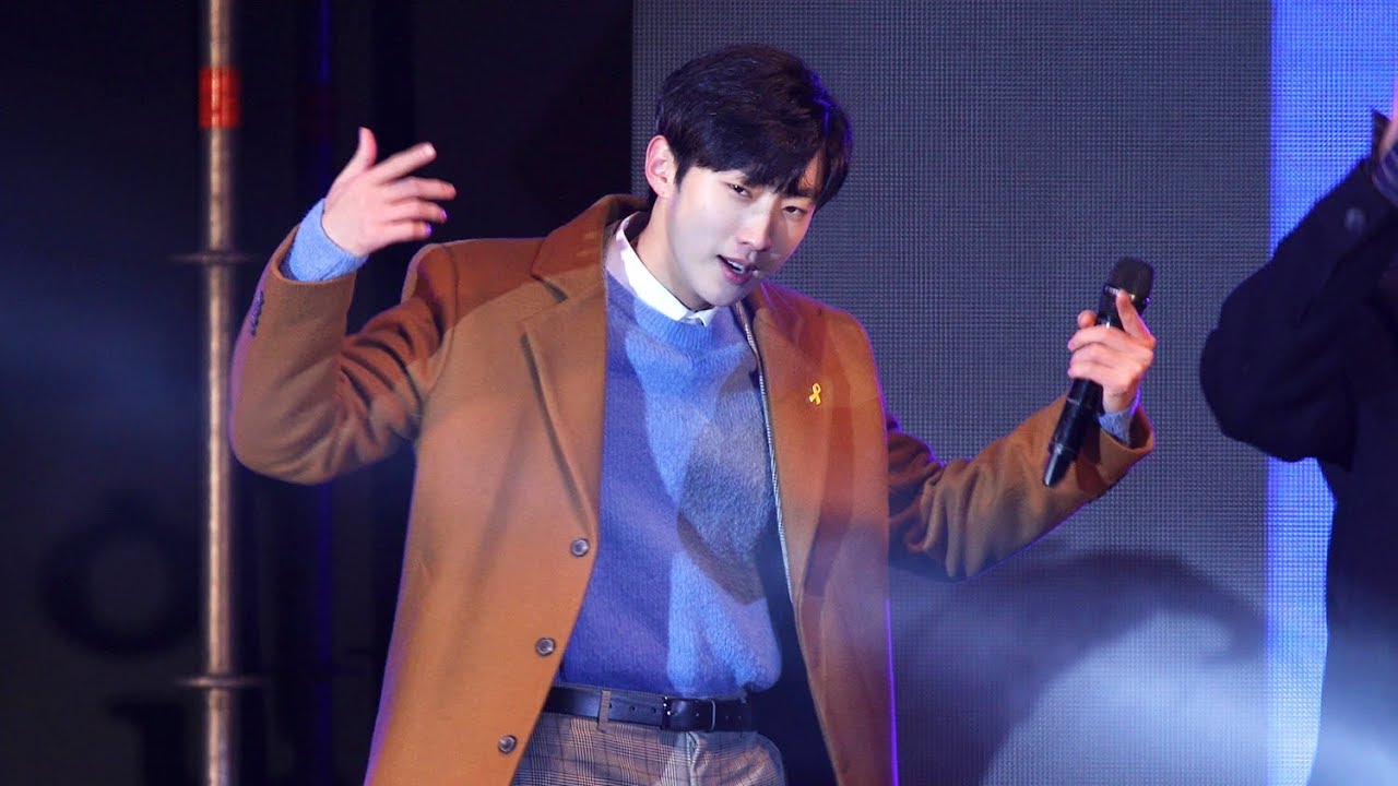 171216 B1A4 - Rollin' 진영 직캠 (Jinyoung Focused) [노란 크리스마스 선물] 4K Fancam by 비몽