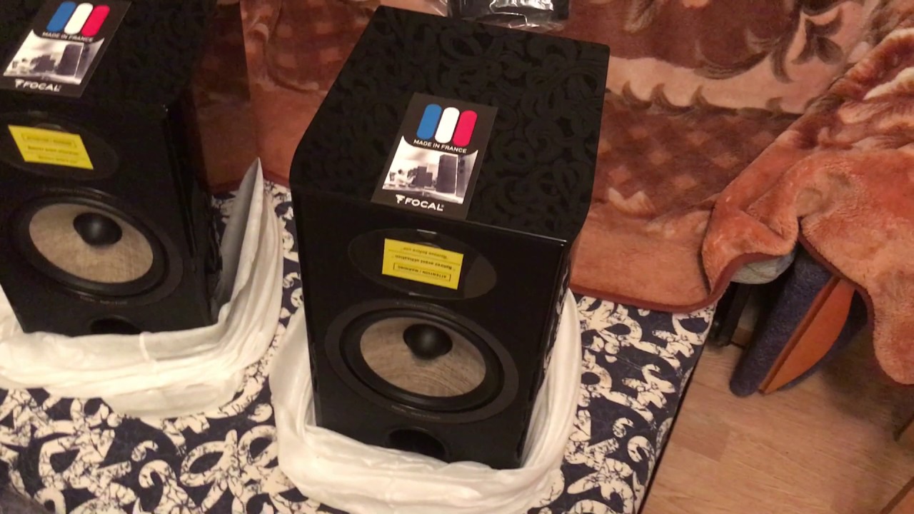 Focal Aria 906 + стойки Focal Aria S 900 распаковка и включение