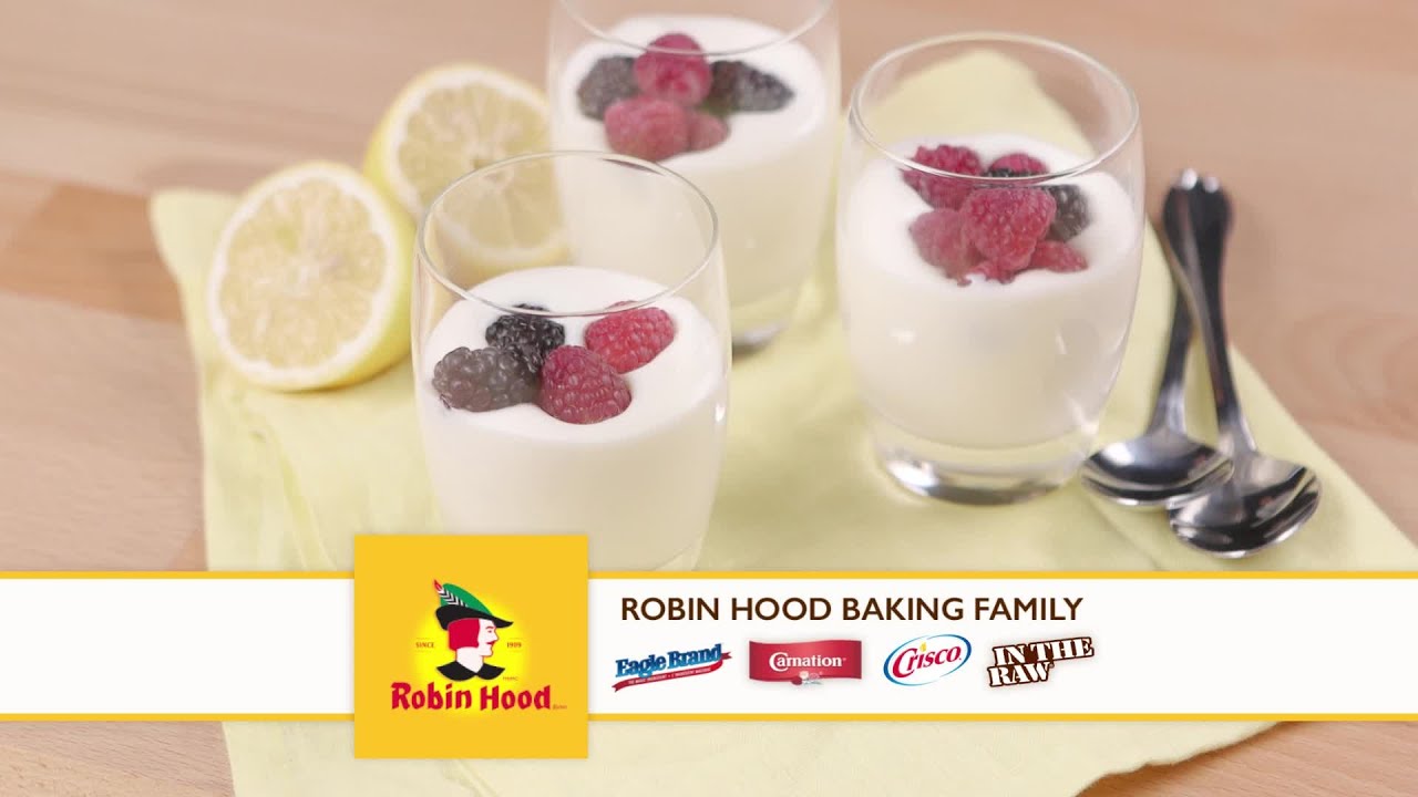 Lemon Mousse With Fresh Berries