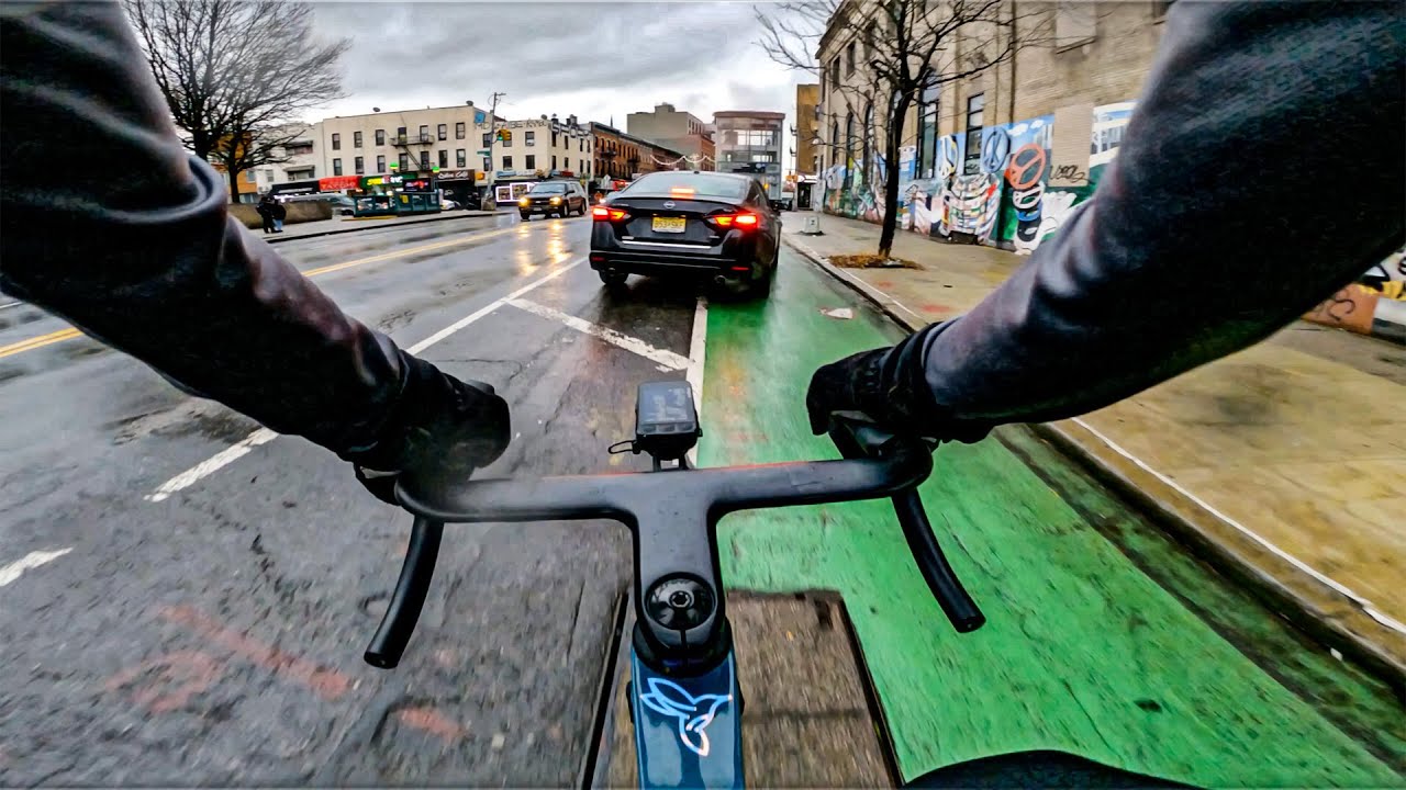 A Cut-Short NYC Bicycle Commute through some Slightly Damp and Windy Weather