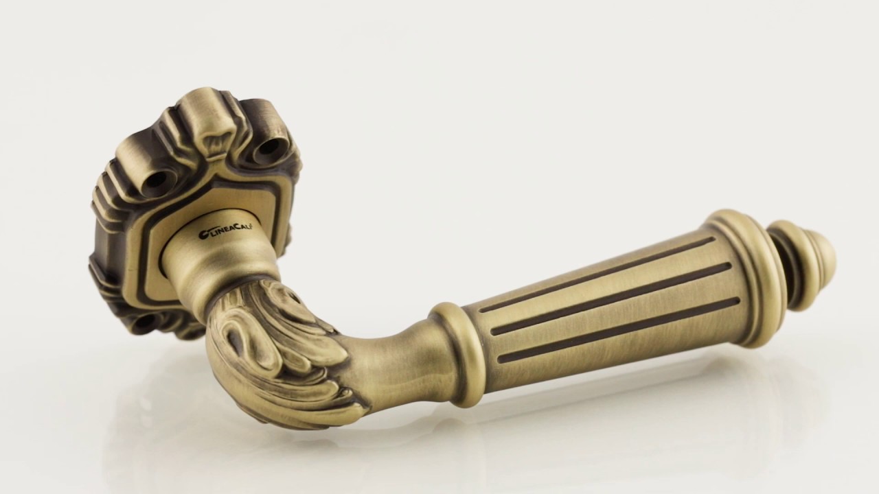 Classic door handle Aida | Maniglia per porte classiche Aida