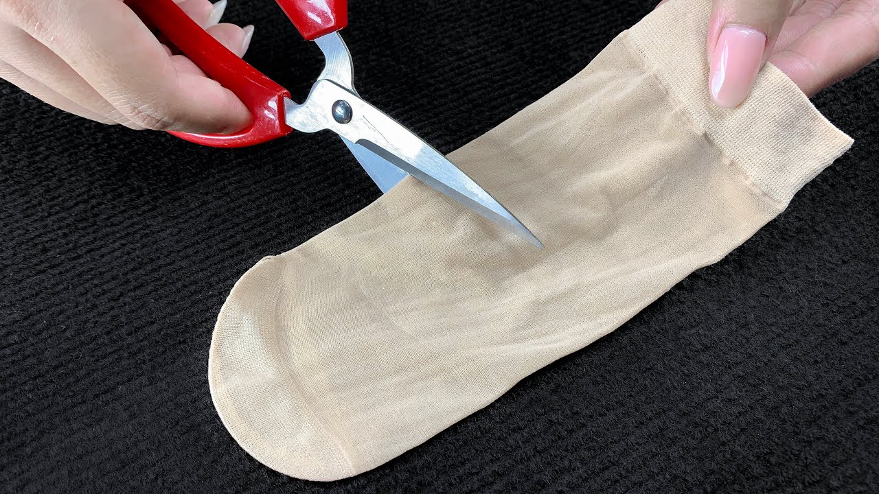 Old Stockings Turned Into GOLD – Hacks EVERYONE Should Know!