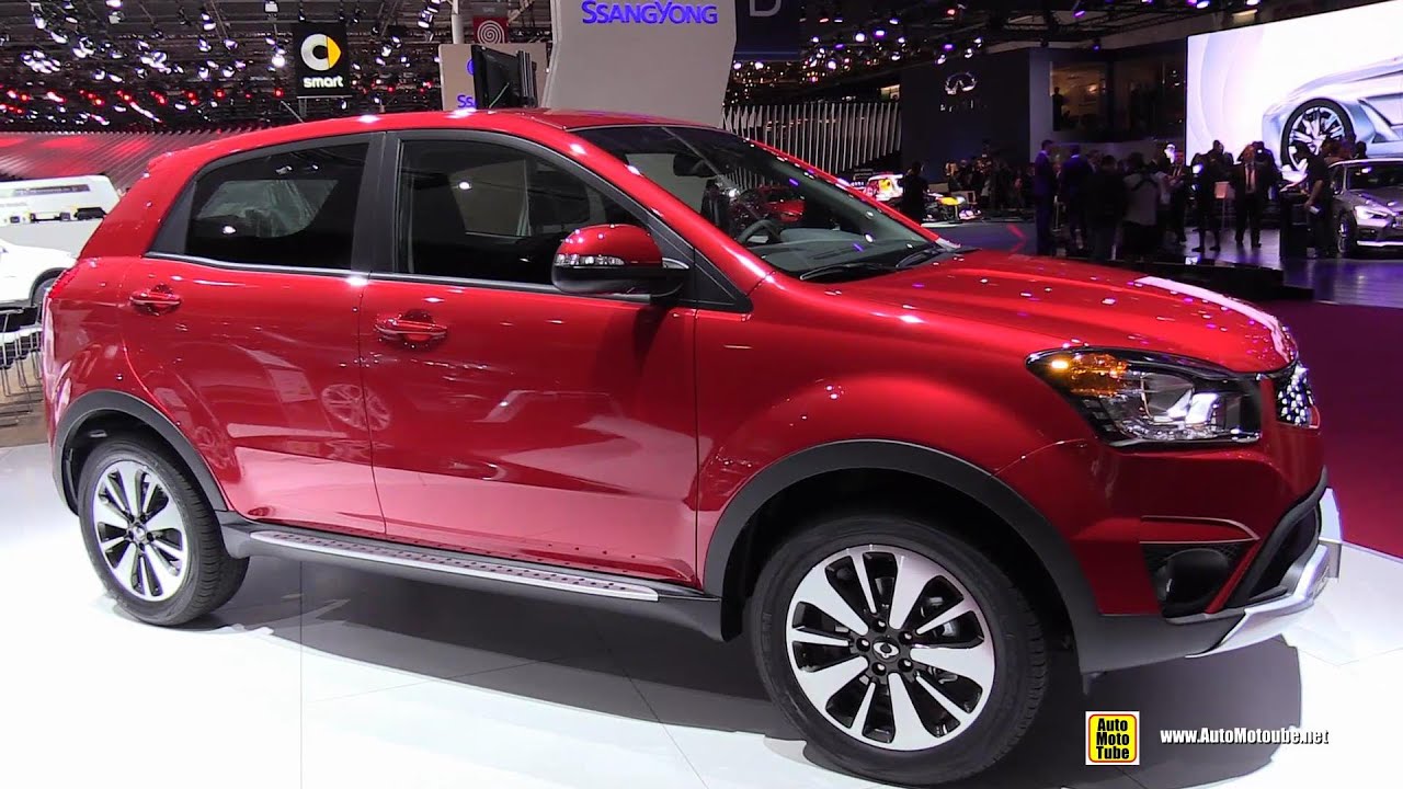 2015 Ssang Yong Korando 2WD Diesel - Walkaround - 2014 Paris Auto Show