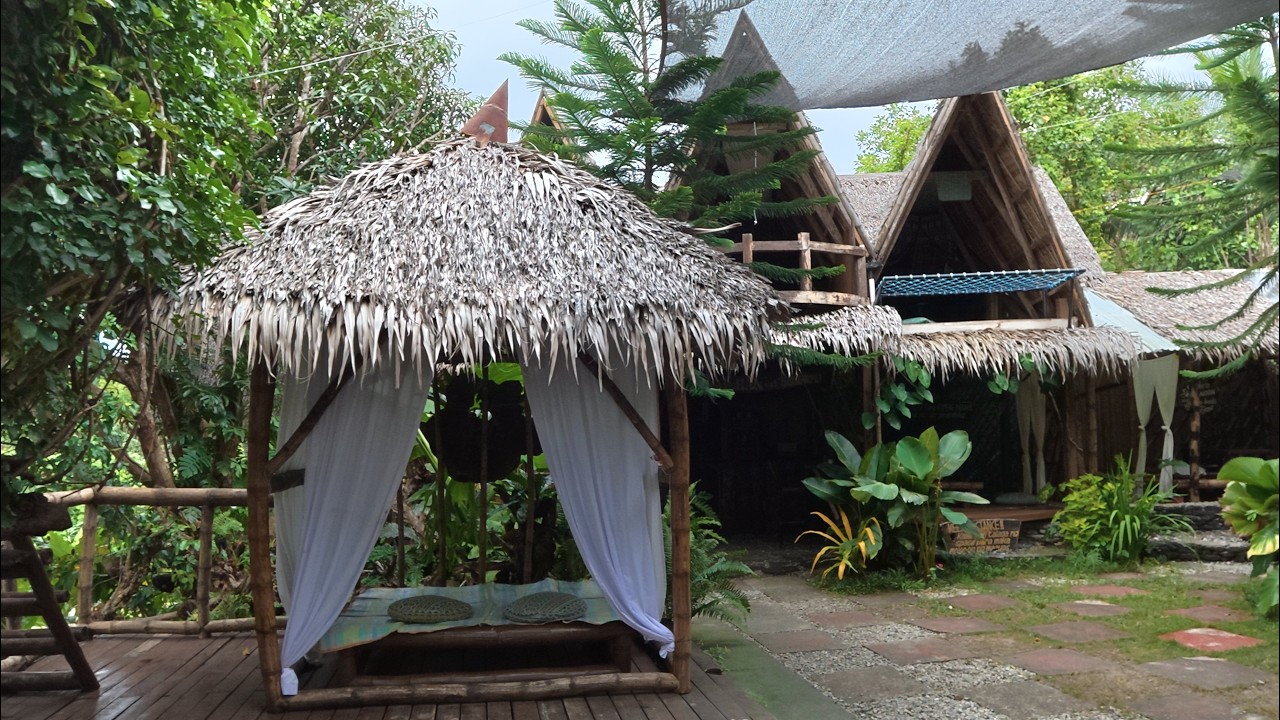 RELAX , ENJOY at scenic mountain views and bamboo-based architecture designed