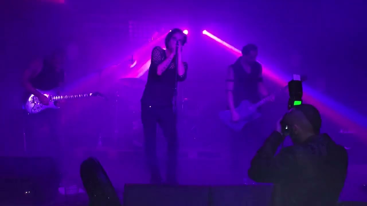 Date At Midnight - Cold Modern World live @ traffic club 31102021 - Goths for Sanctuaries April 2022