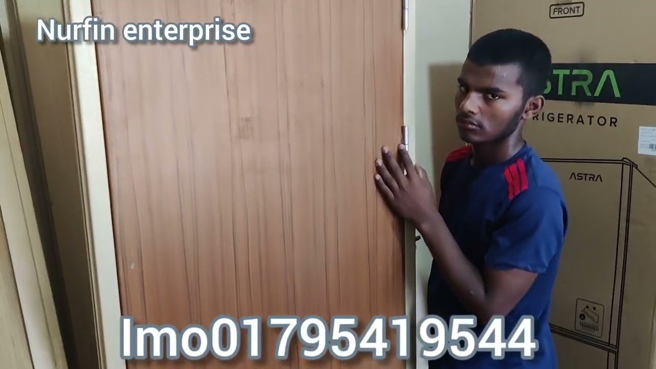 পুরাতন জাহাজের স্টিলের দরজা এখন সাভার হেমায়েতপুরে নুরফিন এন্টারপ্রাইজ।