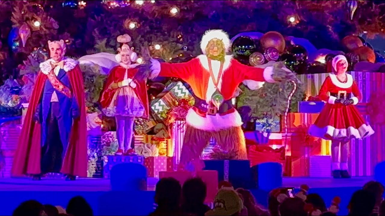 Grinchmas Tree Lighting - 4K (Universal Studios Hollywood, 12/4/2025)