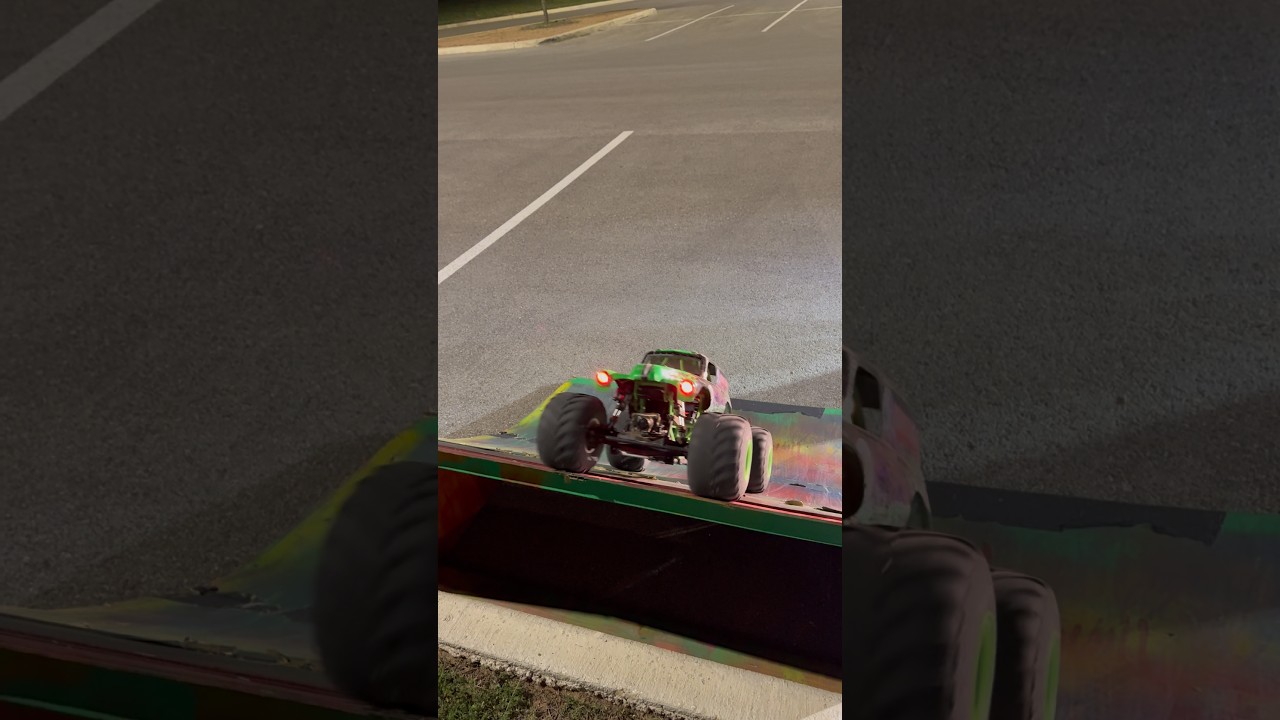 LOSI LMT 2.0 looses control jumping off the zay ramp!#rc #rccar #gravedigger #rctruck #rcoffoad