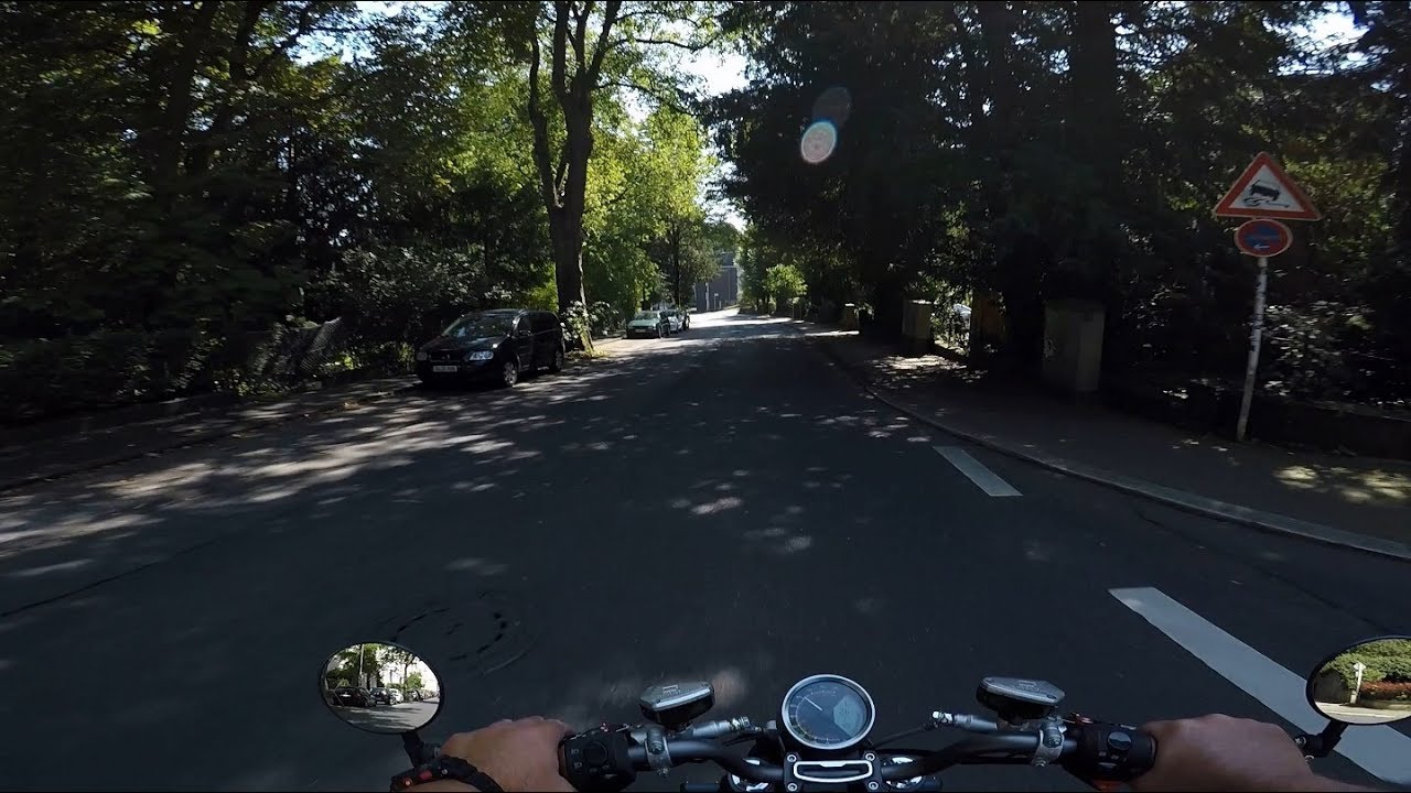 Super Soco TC_Es gibt auch grüne Ecken in Wuppertal (E-Moped,E-Motorrad,E-Roller,E-Mobilität)