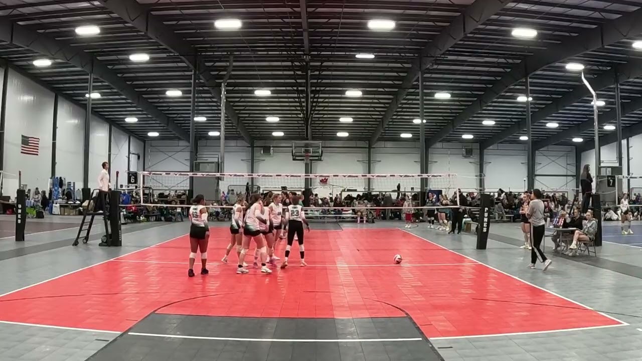 Dunes 17 Teal vs Dunes 16 Black