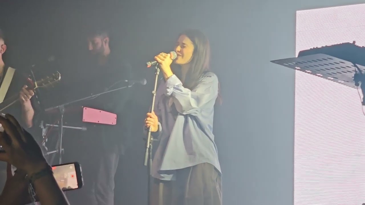סינר - שירה זלוף