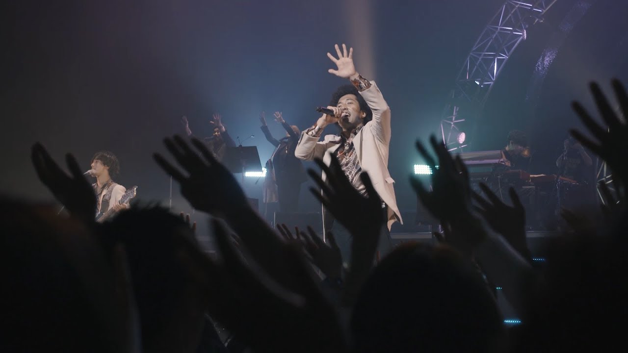 BRADIO-Flyers (OFFICIAL LIVE VIDEO)