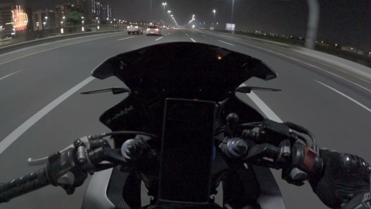 Home Commute l Honda CBR500R