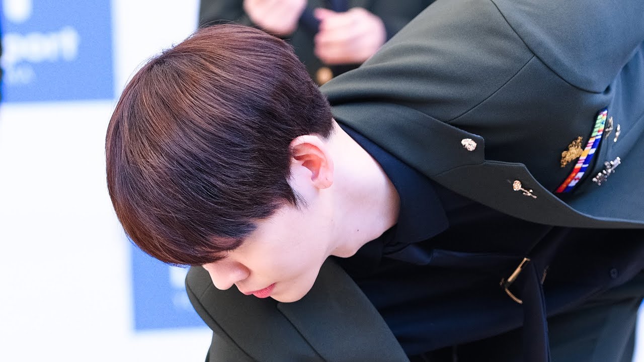 190202 업텐션(UP10TION) - Blue Rose / 쿤(KUHN) Focus