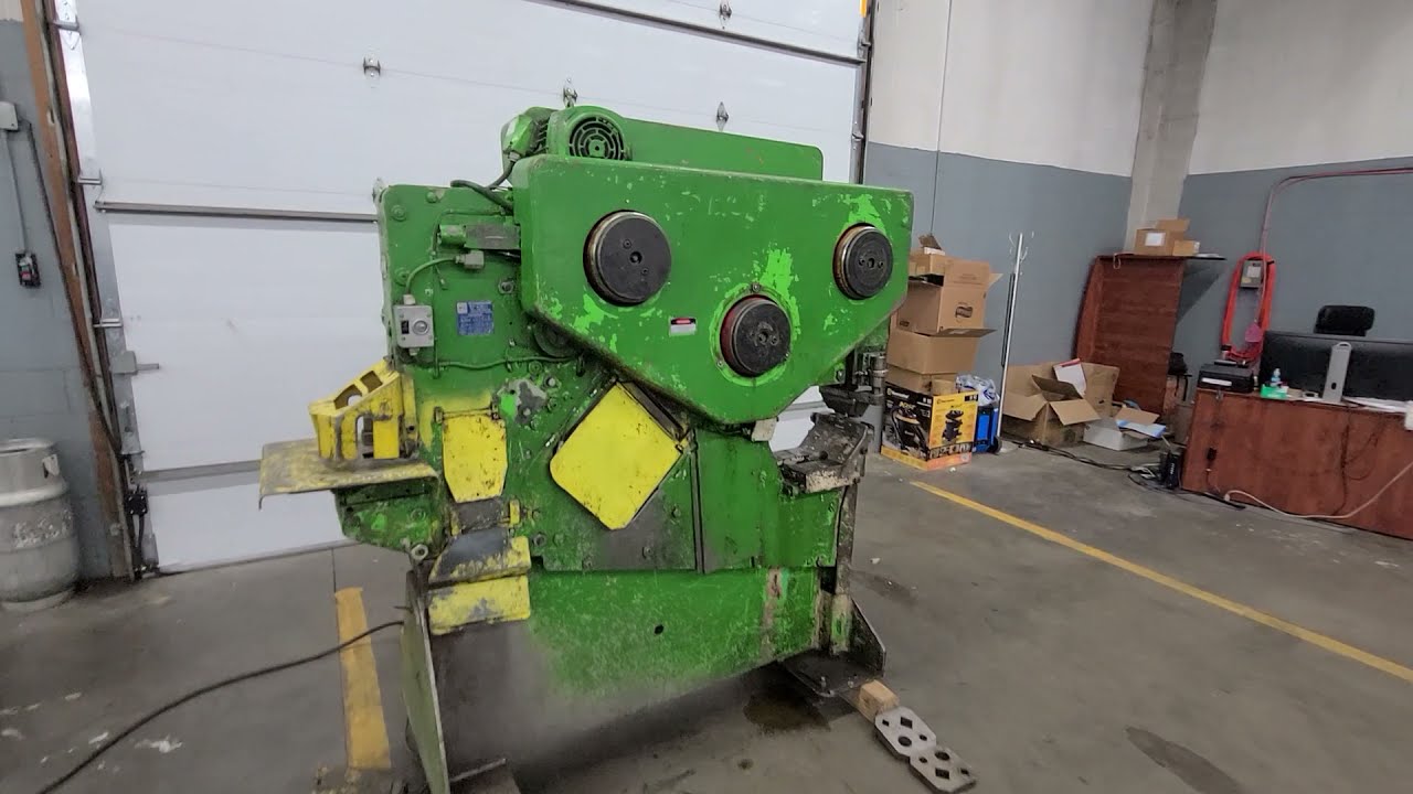 71 ton Mubea Model: KBL 71-5 Mechanical Ironworker