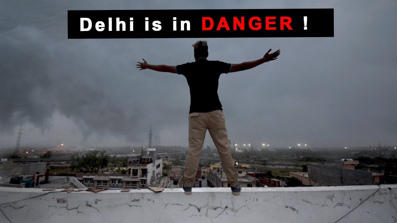 Massive Wind Storm in Delhi, India