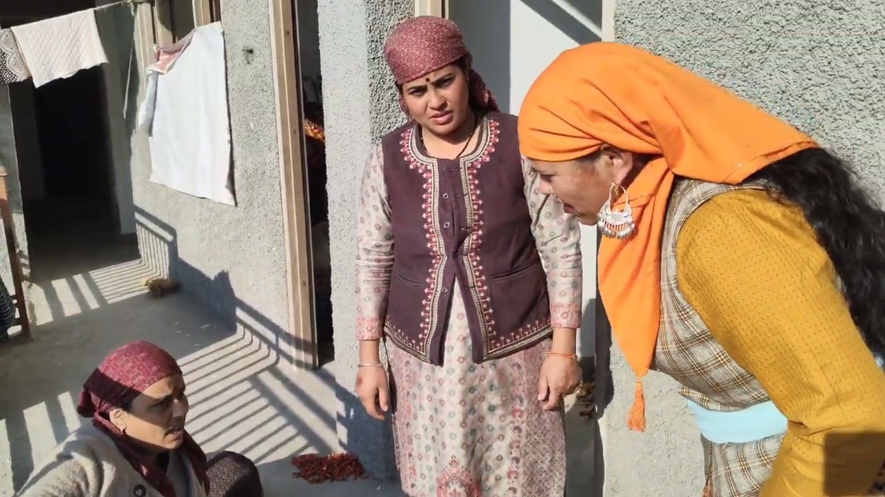 बुडी को खिलाई काली‌ रोटी 🤣🤣